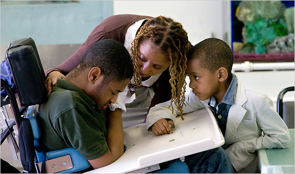 20donovan-span-articleLarge-v2